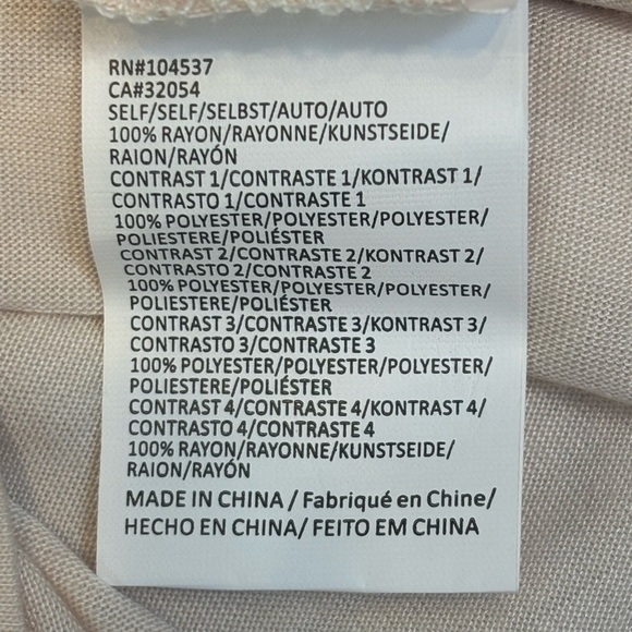 Anthropologie NWT Ruffled Embroidered Lace Blouse, size Medium - Picture 11 of 11